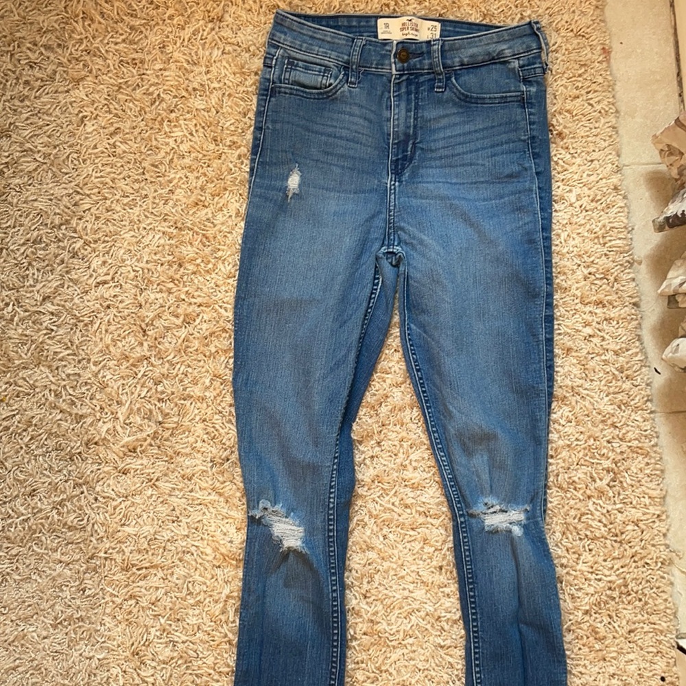 Size 1R Hollister Super Skinny High-Rise Jean